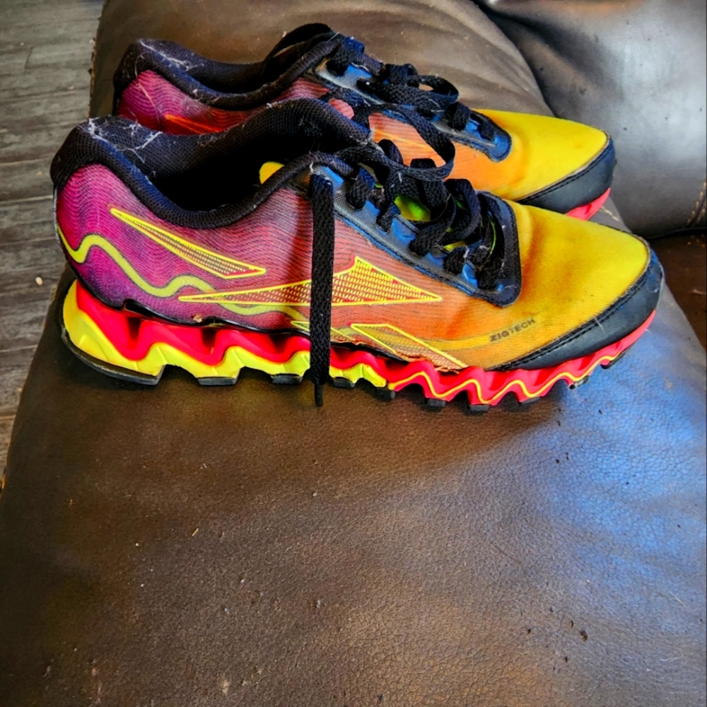 Reebok trail shoes